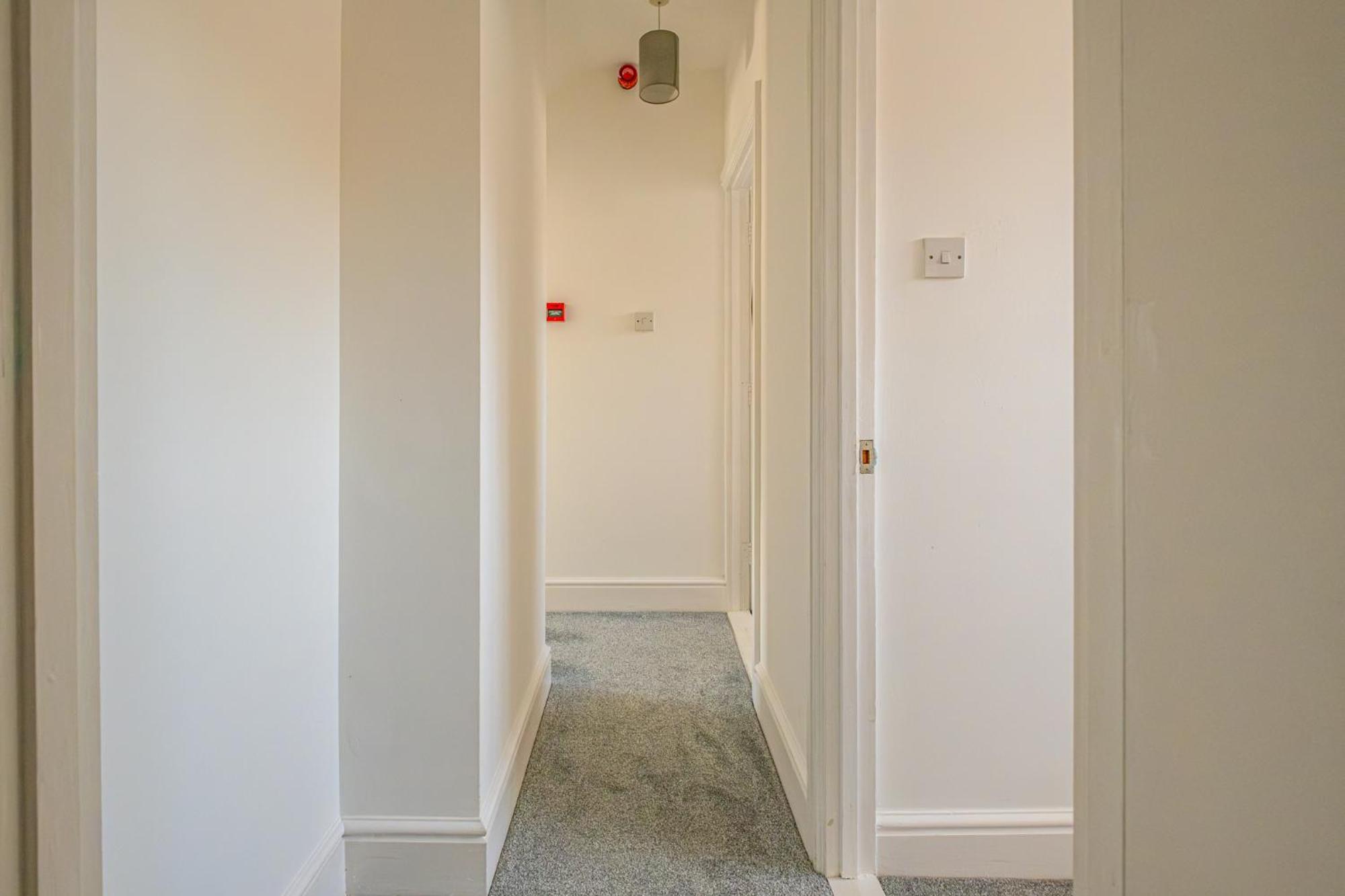 Castleview Coastal Comfort With 2 Parking Spaces Oystermouth Exterior photo
