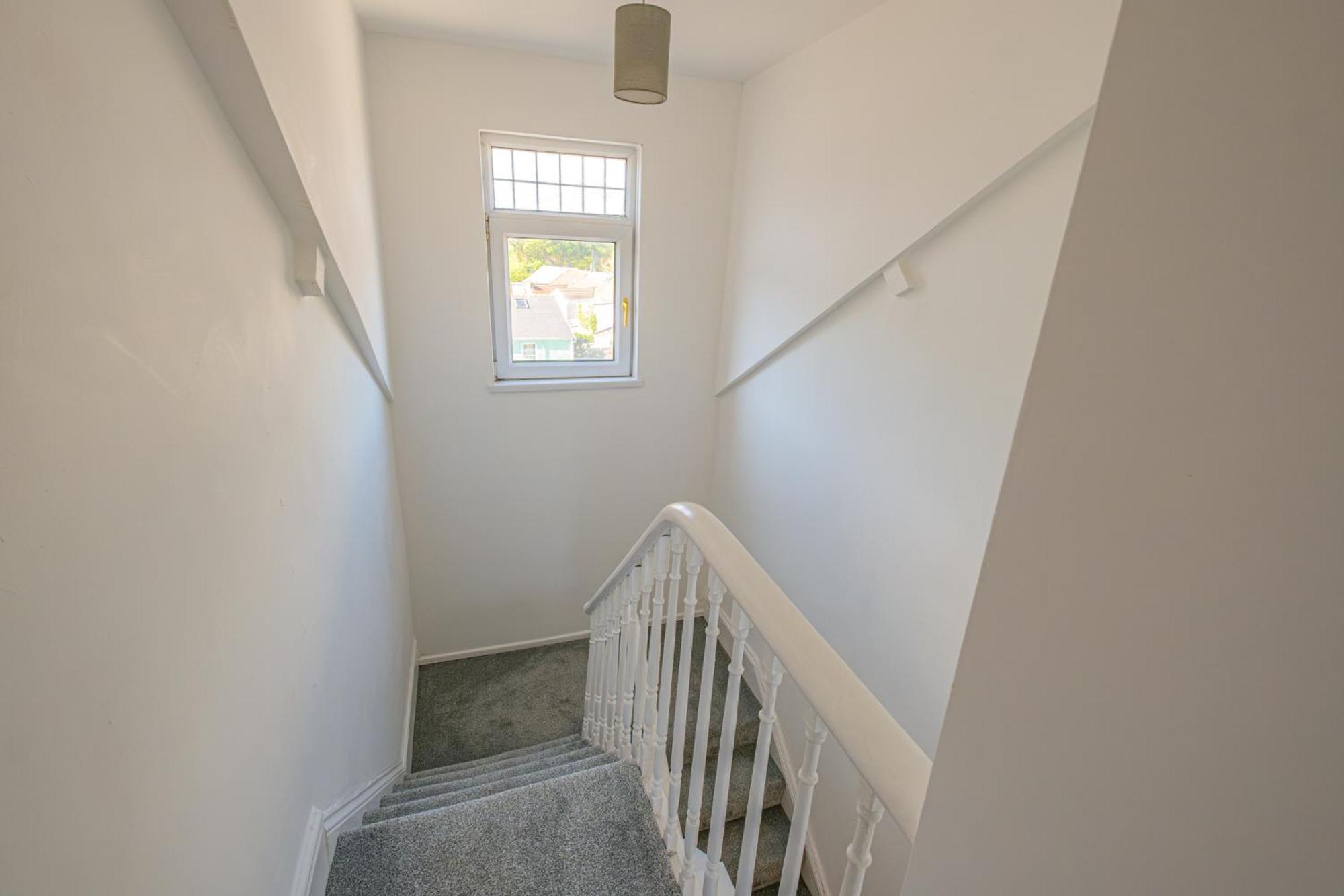 Castleview Coastal Comfort With 2 Parking Spaces Oystermouth Exterior photo